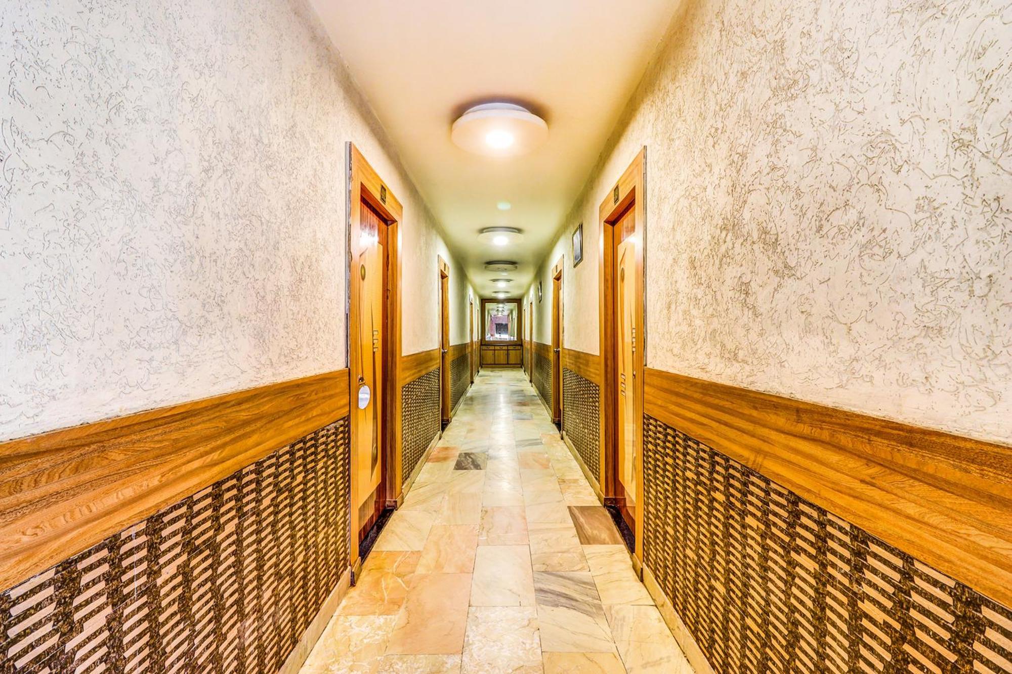Hotel Fabhotel Crystal I 3*